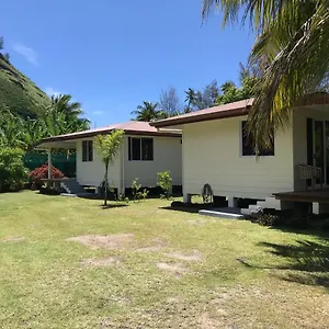 Fare Titaina , Hauru French Polynesia