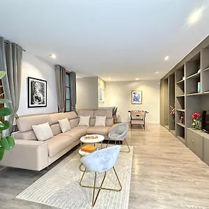 Saint Germain Des Prés - Deluxe Parisian Loft - 5492 , París Francia